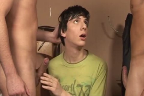 non-professional Spitroasted twink