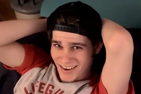 JT Has A Smooth Body And A wild ass