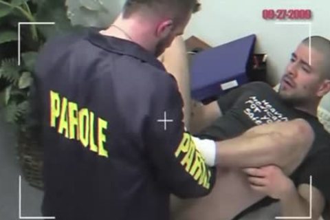 Cops pound sexy Suspects