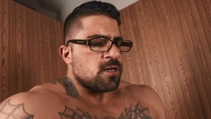 coarse & wet - Rocky Vallarta American Nail