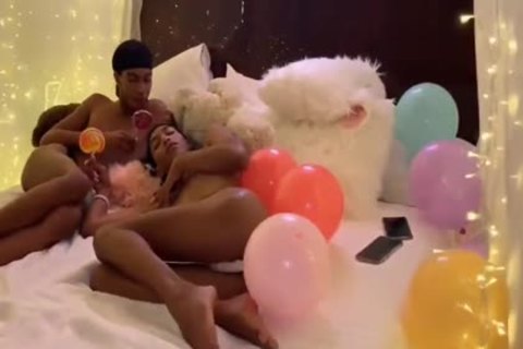 Young twink threesome porn