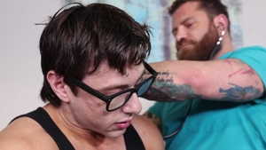 Pride Studios: Glasses Get Me Hot
