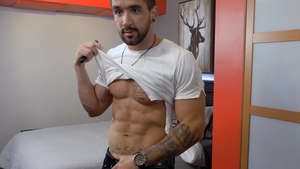 maskurbate: The Alternative View of Zack Lemec's Cam Show