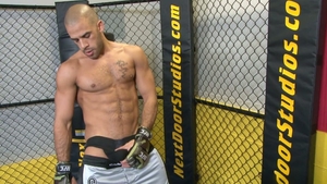 Austin Wilde: Gymnasium Tension