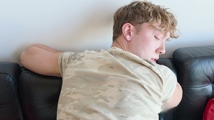 AmateurGayPOV: Sealed with a Kiss